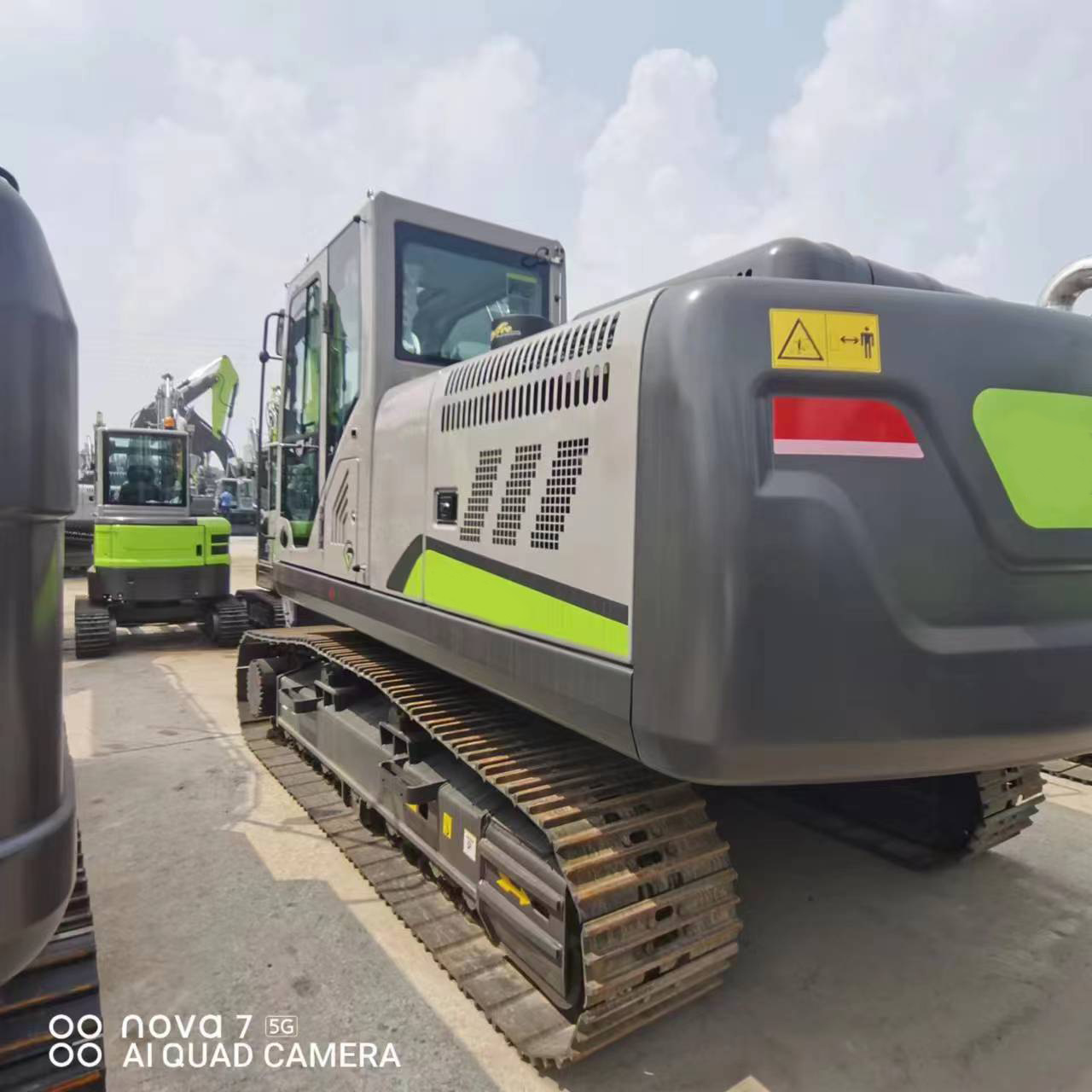 Hot Crawler Mining Infront Machinery Medium 21 Ton High Quality Excavator
