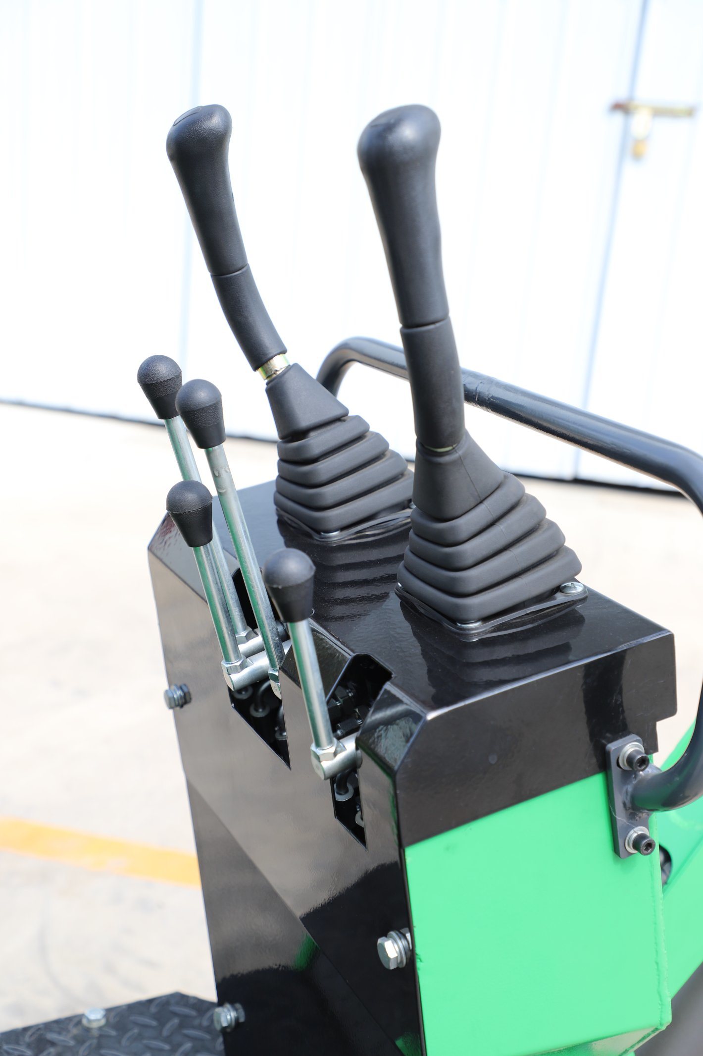 CE and EPA 1ton Mini Excavator Hydraulic Rubber Crawler Mini Digger