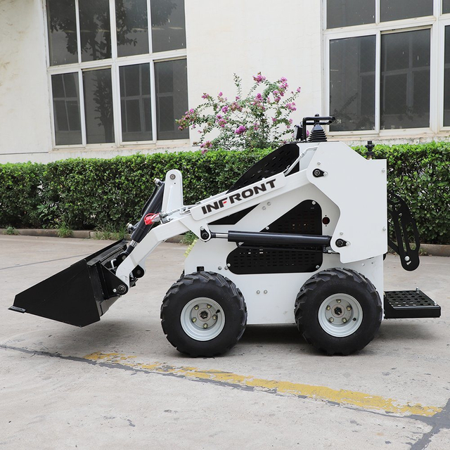 China Factory Mini Skid Steer Loader Wheel Loader with Bucket