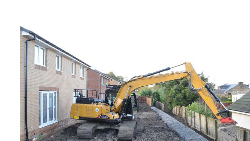 Mining Internal Combustion Drive Infront 13.5 Ton Excavator for Sale