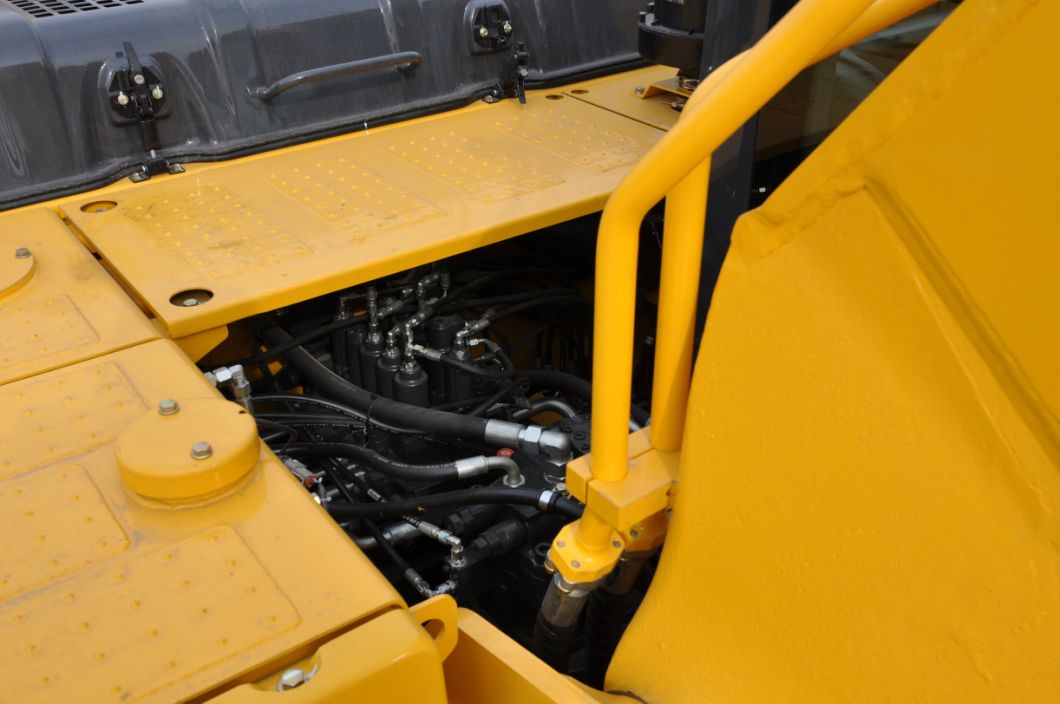 Se370LC 37ton Construction Hydraulic Excavator with Spare Parts