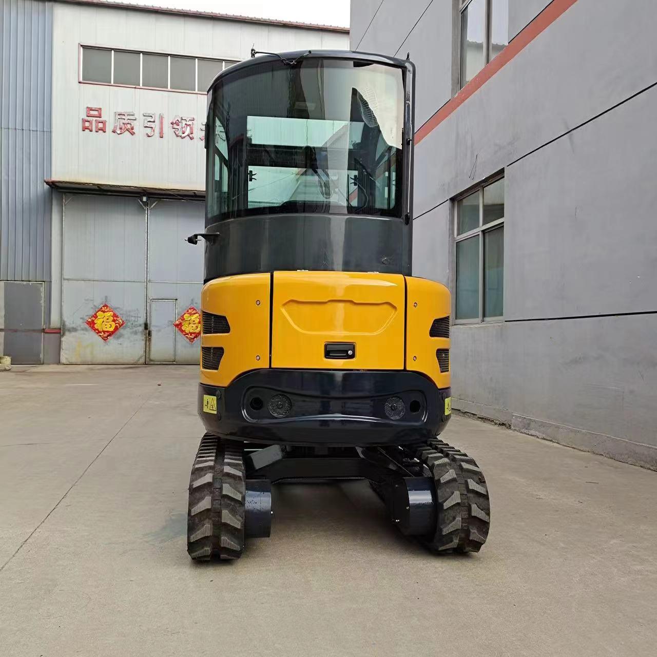 1.8 Ton Mini Hydraulic Crawler Excavator with 0.045 Cbm Bucket Witrh Cabin