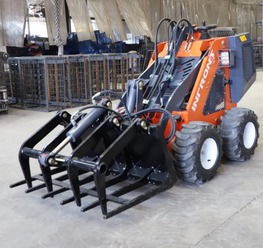 Gasoline Hydraulic Yf320 Yf380 Mini Skid Steer Loader with Trencher Digging Attachment