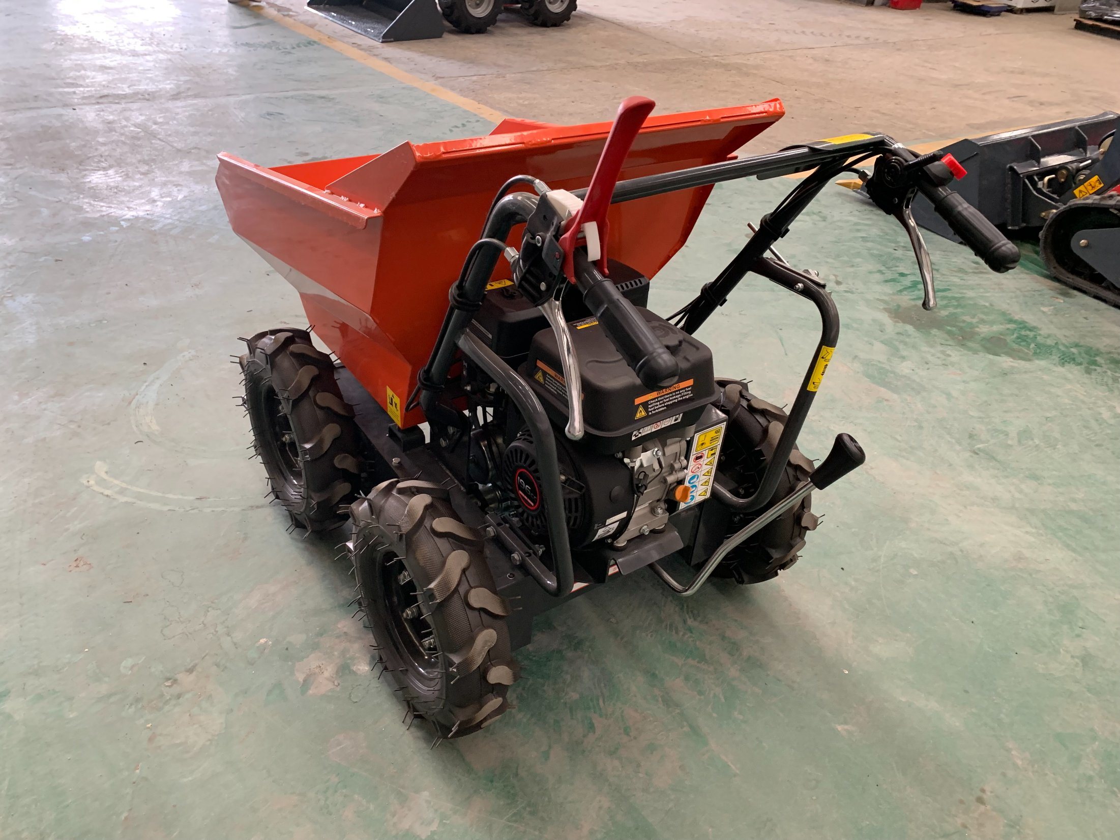 Euro5 Standard Integrated/One-Piece Hydraulic Mini Dumperfor Garden Work