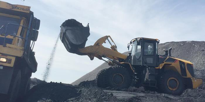 Infront Officially Sells 6-Ton Wheel Loader for a Discounted Price