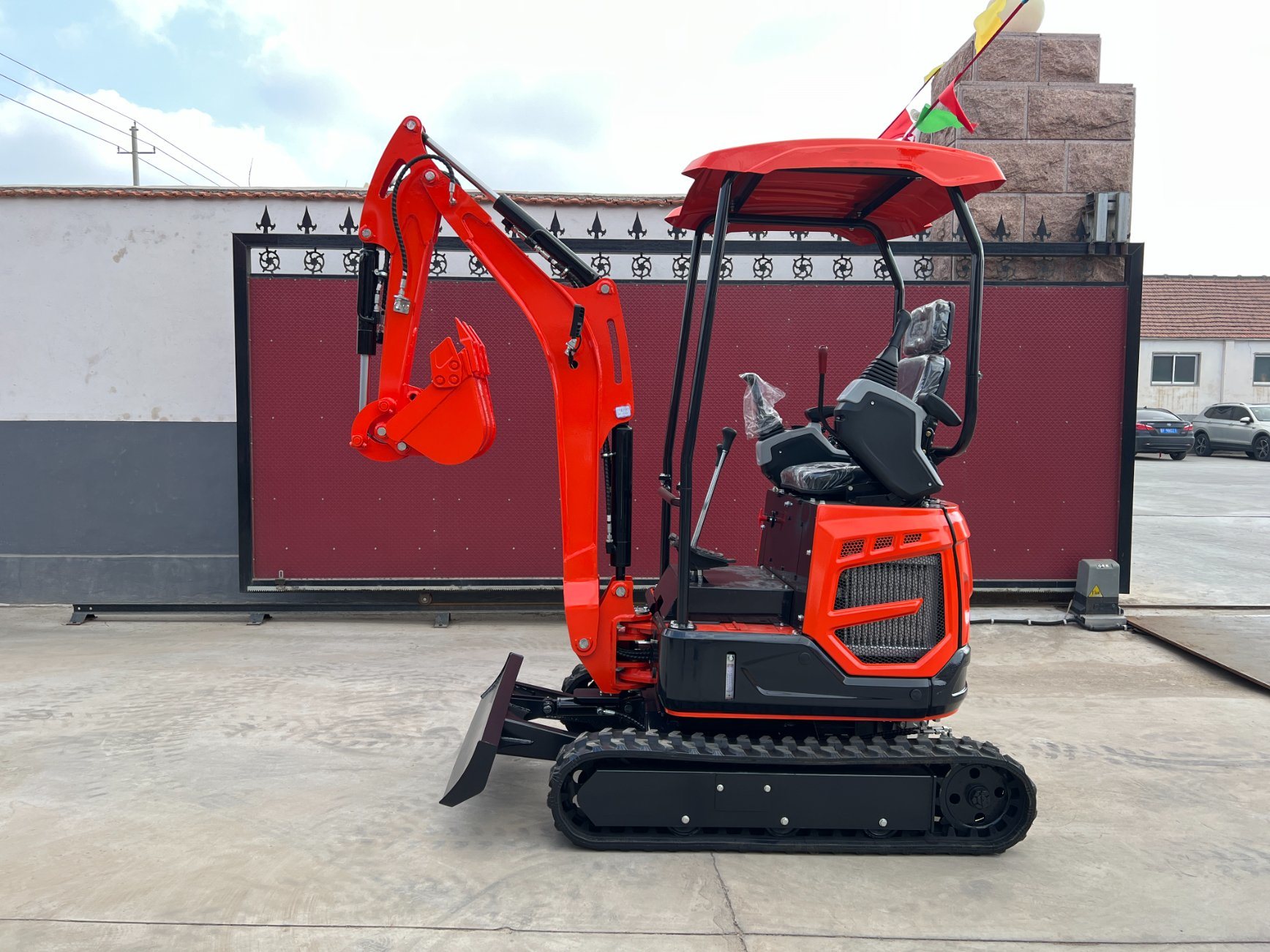 Free Shipping Mini Excavator 1.2 Ton 2.5 Ton 3 Ton 3.5 Ton Excavator with CE EPA Euro 5