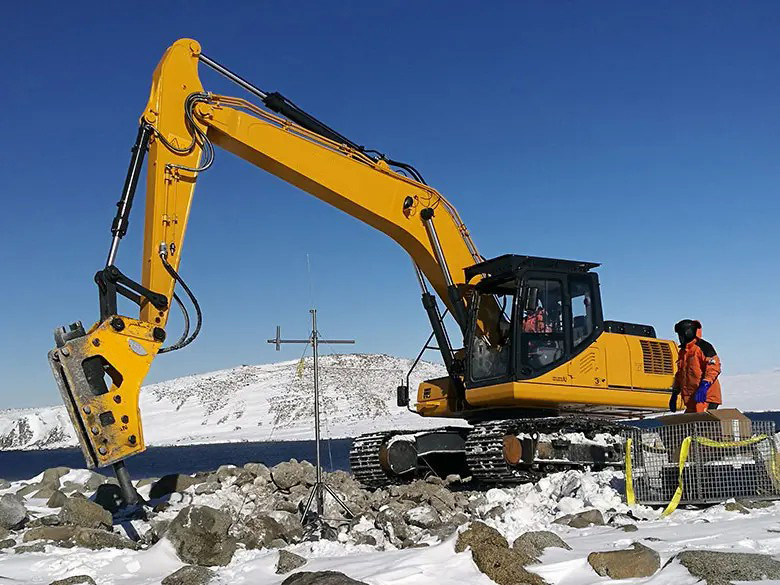 Crawler Internal Combustion Drive Infront 20 Ton Engineering Excavator