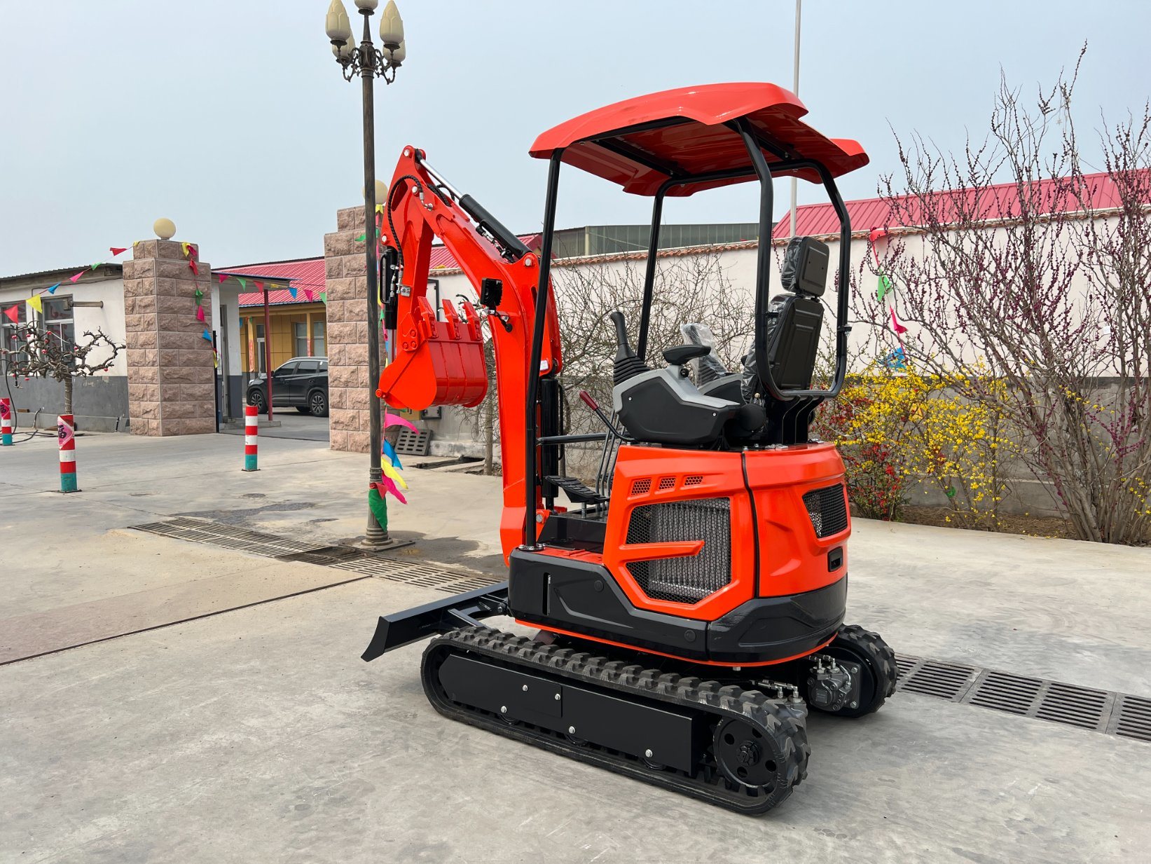 Free Shipping Mini Excavator 1.2 Ton 2.5 Ton 3 Ton 3.5 Ton Excavator with CE EPA Euro 5