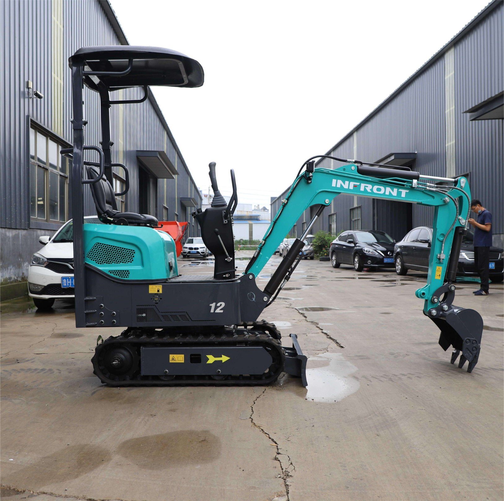 Chinese Manufacturers Excavator Mini 1.8 Ton Mini Excavator Prices with CE EPA Bagger for Sale