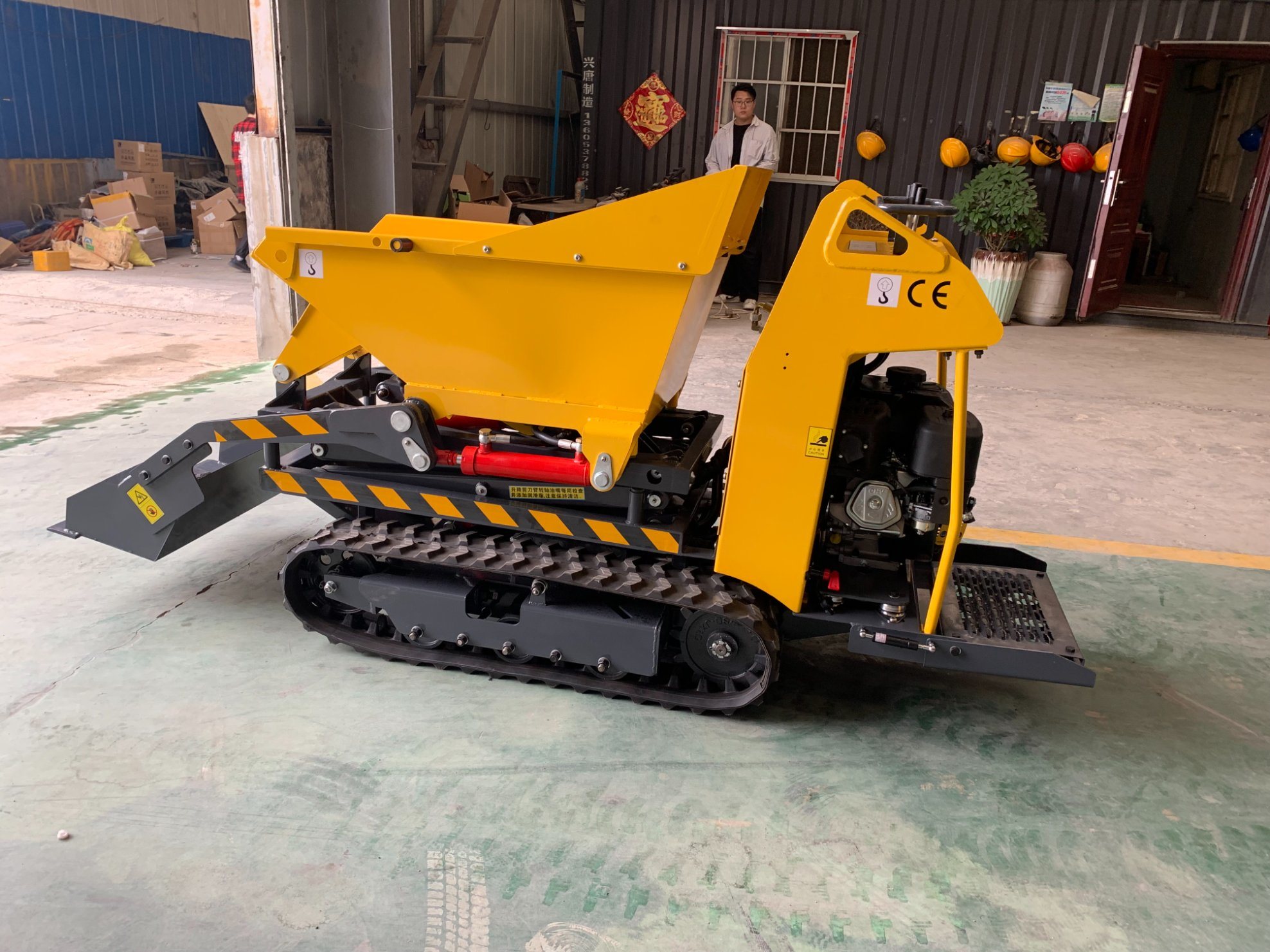 Free Shipping! ! ! Mini Crawler Skid Steer Loader Chinese Skid Steer Loader Mini 500kg Dumper for Sale