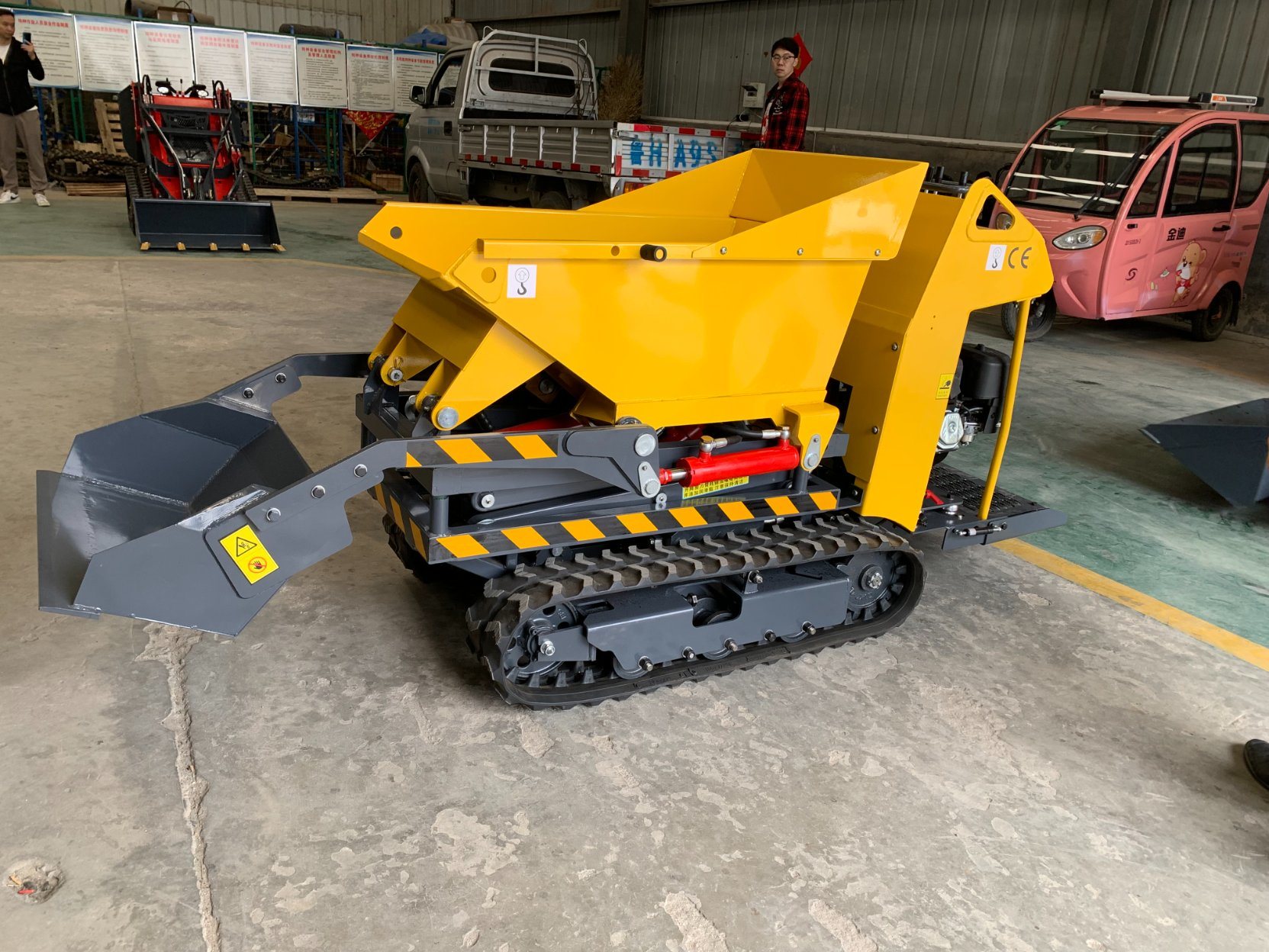 Mini Dump Truck 4X4/1200kg Loading Crawler Small Transportation Dump Truck Mini Dumper for Sale