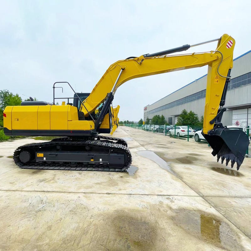 The Factory Sells 21 Tons of Medium and Large Low-Cost Excavators