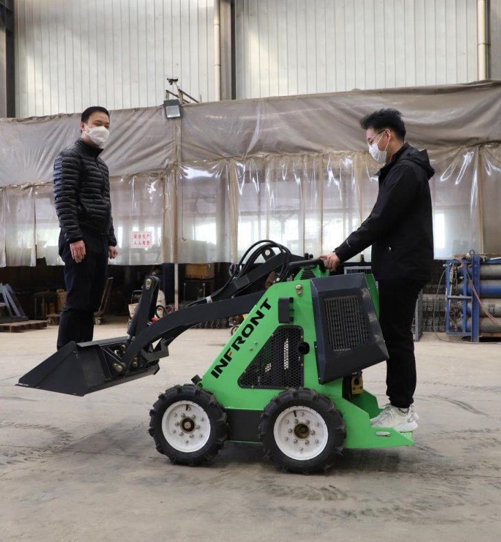 Infront Manufacturer Earth-Moving Machinery Articulated Skid Steer Mini Track Loader with Forks Attachment