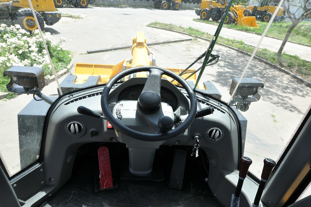 Large China Cost 3 Ton Wheel Loader with Good Service