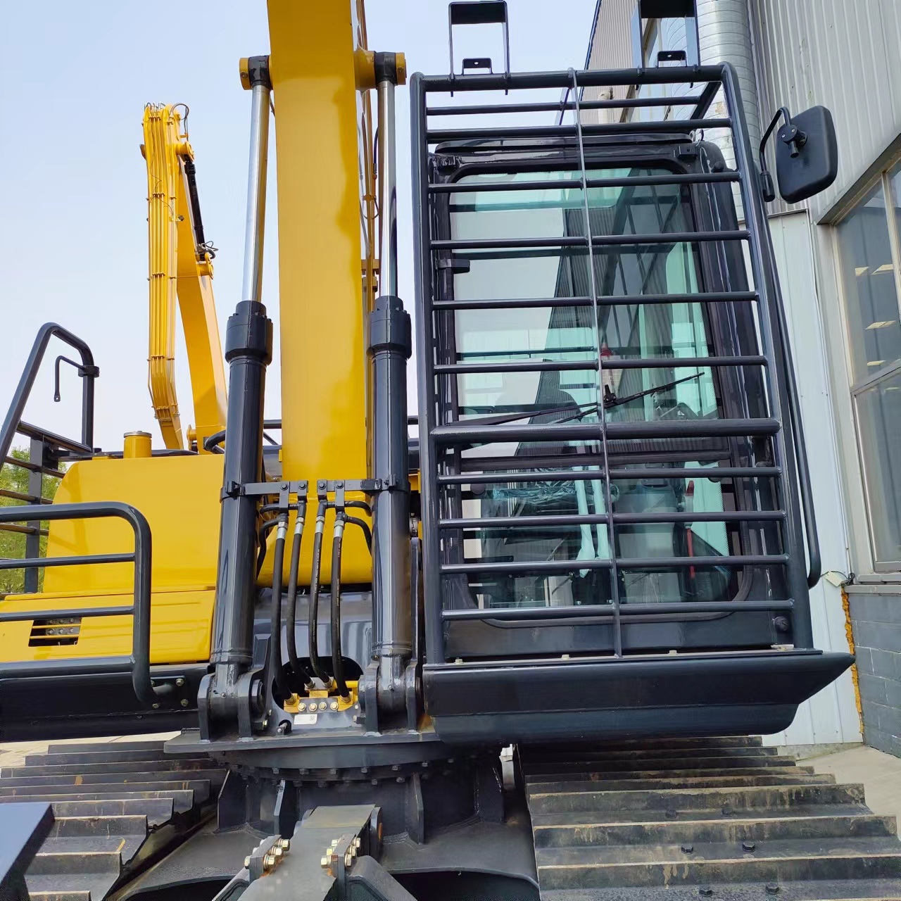 Garden Special Hydraulic Crawler Type 15 Tons High Quality Excavator