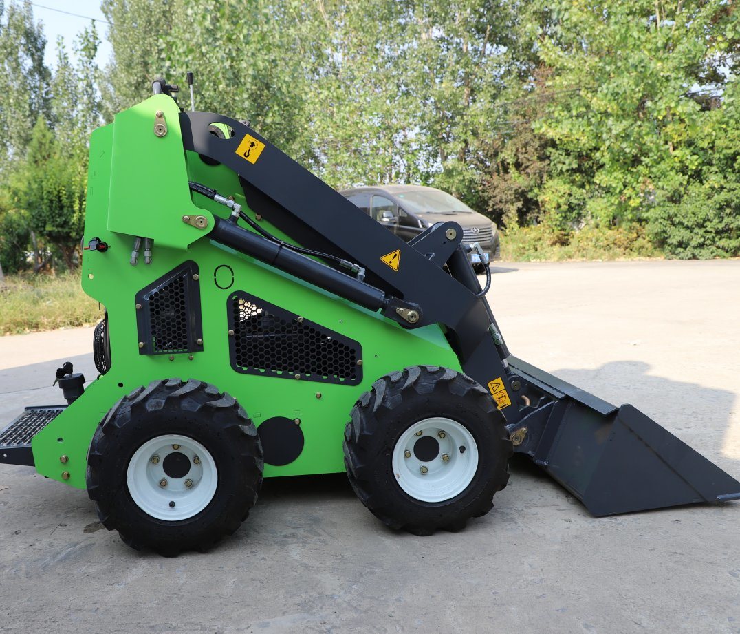Yf450 Track Skid Steer Loader with Skid Steer Bucket Backhoe Loader for Sale