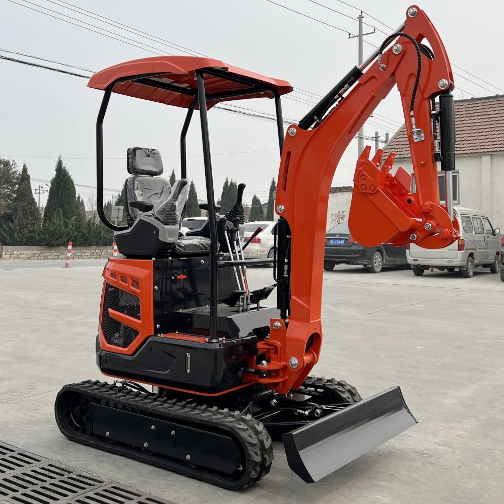 Infront Factory Wholesale Compact Agriculture Machinery 2 Ton Mini Excavator with Boom Swing Digger
