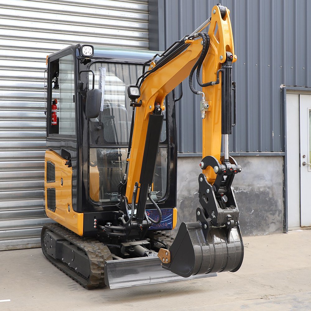 2ton Chinese Low-Priced Mini Excavators for Home or Garden or Building