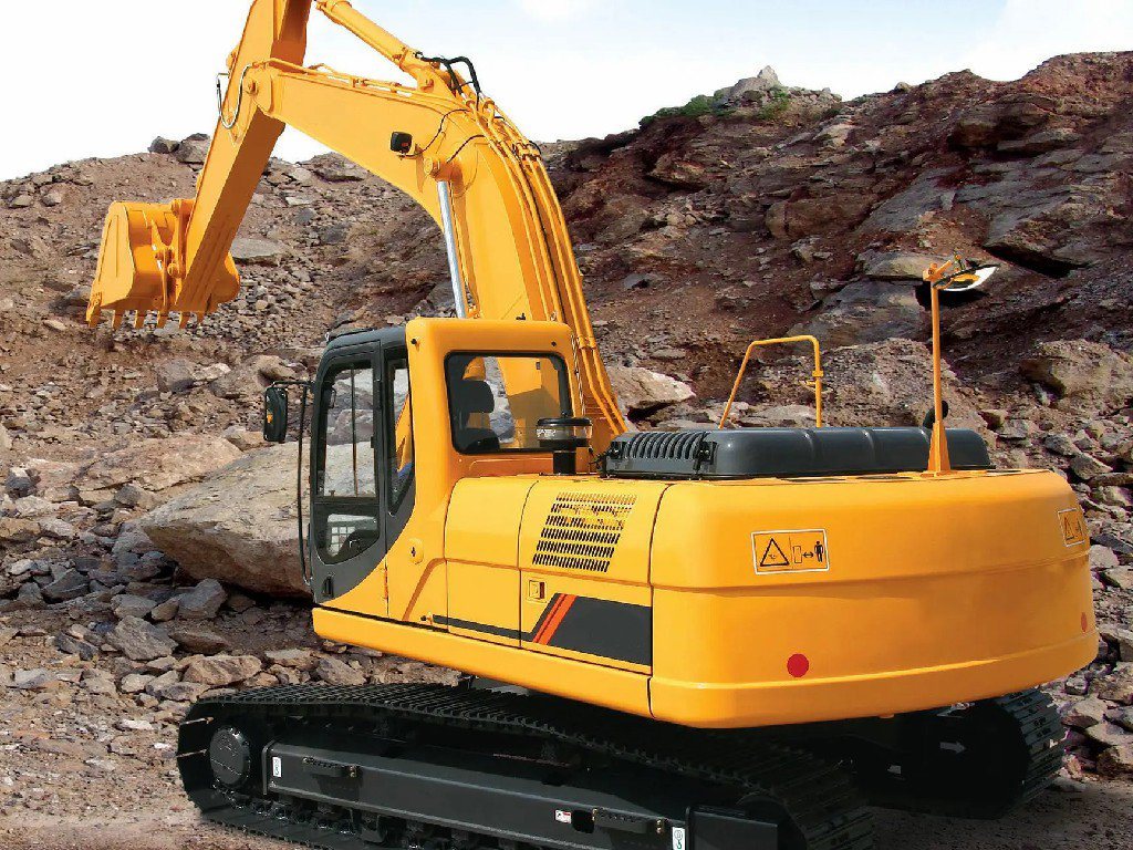 Hydraulic Transmission GM Infront Low Price 20 Ton Engineering Excavator in China