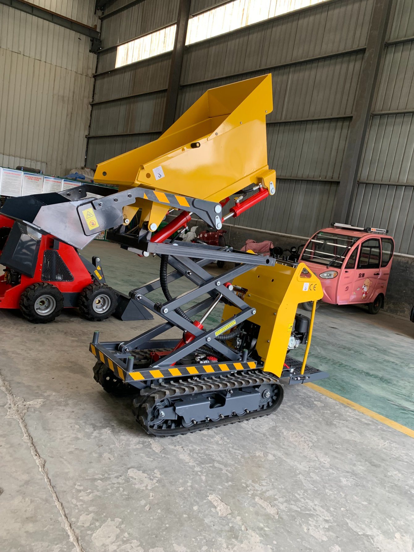 Mini Crawler Dumper Trucks Rubber Track 1 Ton Crawler Transporter Dumper with CE EPA