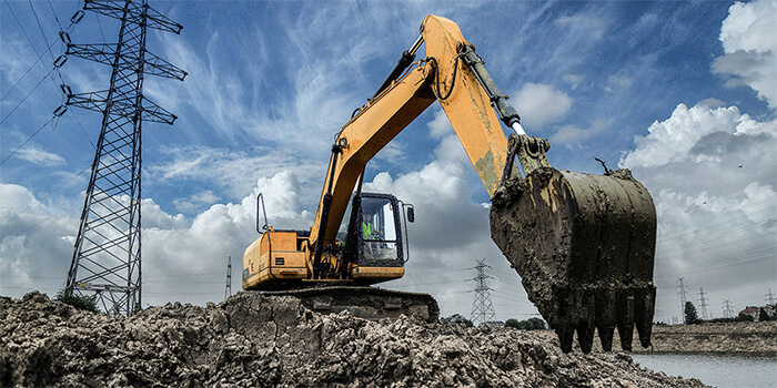 Shandong Infront Sells 21.5-Ton Medium-Sized Excavators