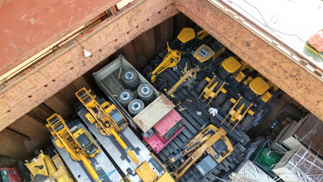 High Performance Chinese Hydraulic 33 Tons Crawler Excavator