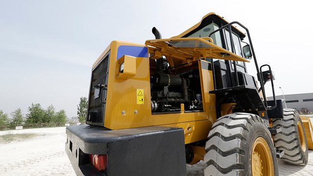 Hot Sale Large 3 Ton Infront Cost Loaders Cheap Wheel Loader Sem636D